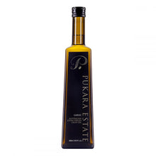 Load image into Gallery viewer, Pukara Estate- GARLIC EXTRA VIRGIN OLIVE OIL
